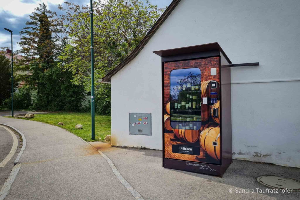 Weinautomat Gumpoldskirchen (© Sandra Taufratzhofer)